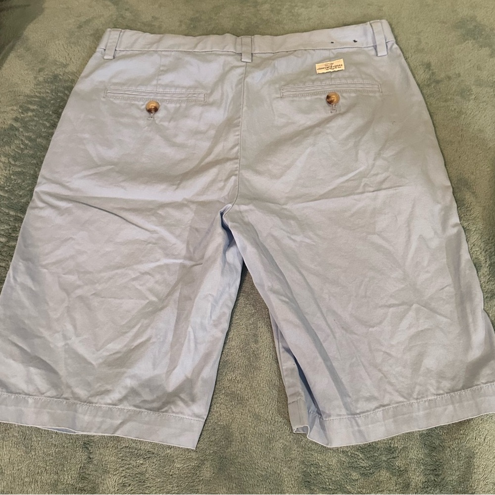 Vineyard Vines Light Blue Shorts Sz 18